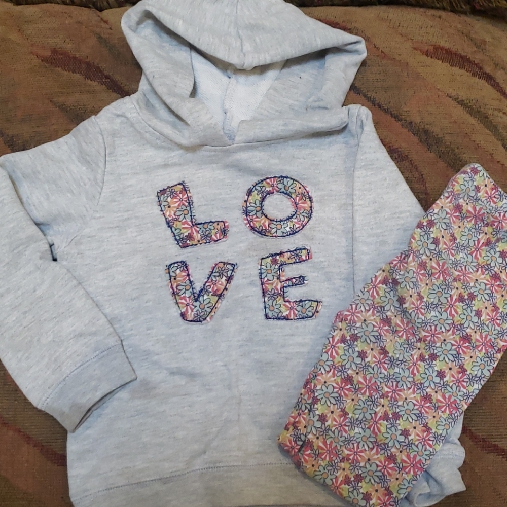 Girls 3T LoVe sweater and matching pants
